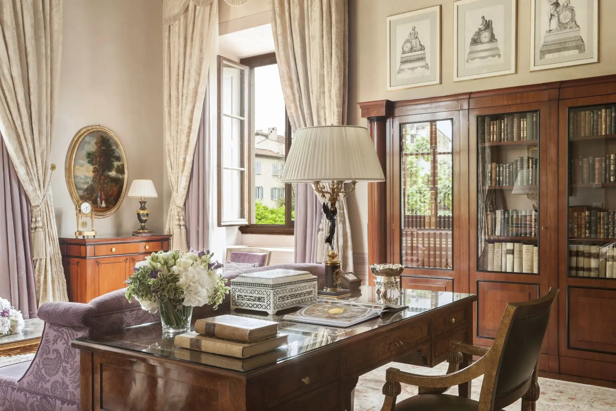 Отель Four Seasons Hotel Firenze