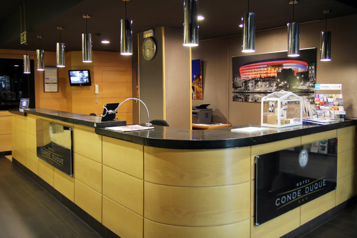 Отель Conde Duque Bilbao