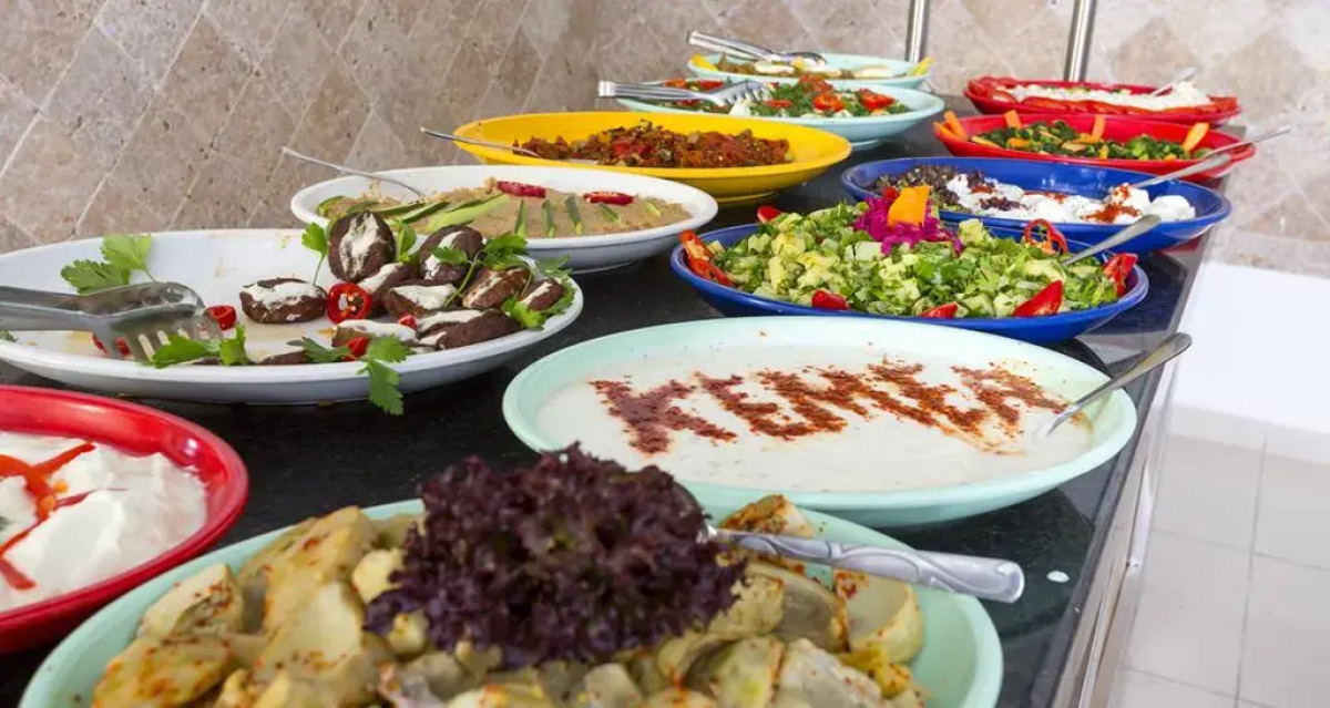 Отель Rich Melissa 