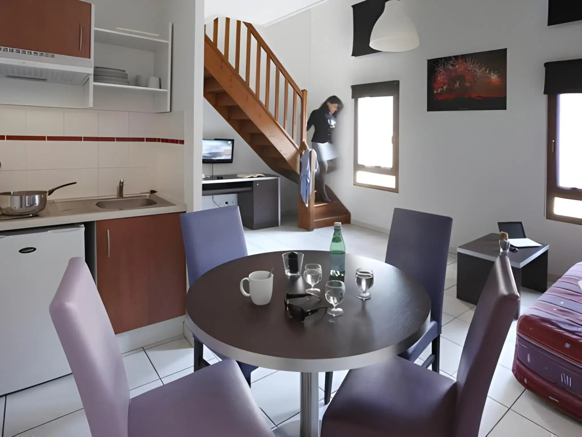 Adonis Carcassonne Résidence la Barbacane