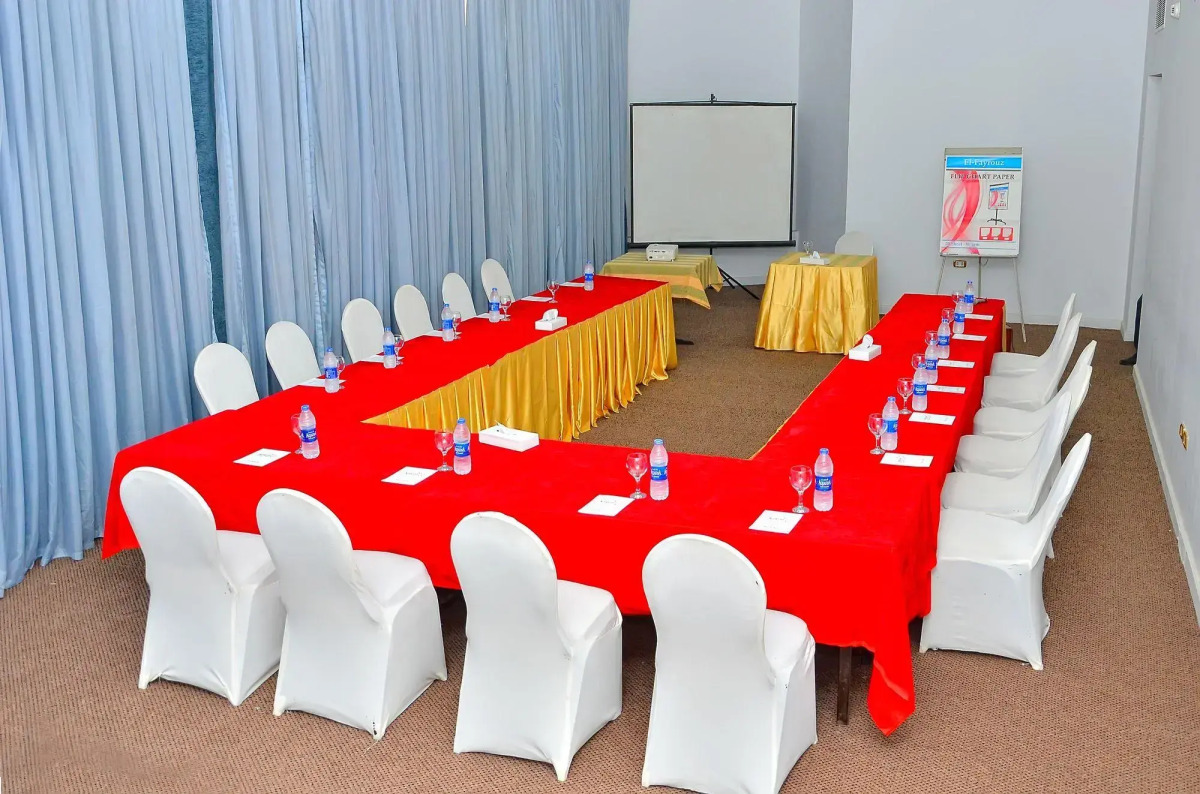 Отель Aracan Pyramids Hotel