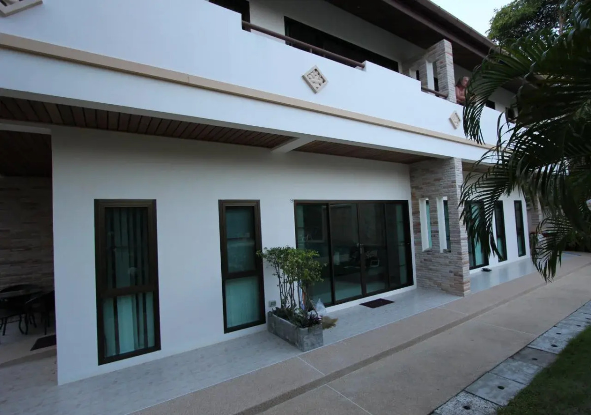 Babylon Pool Villas