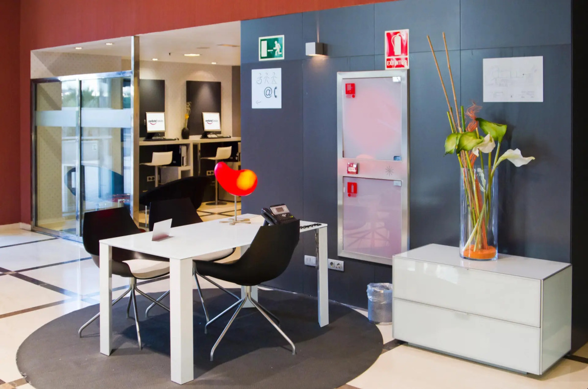 Hotel ILUNION Aqua 3