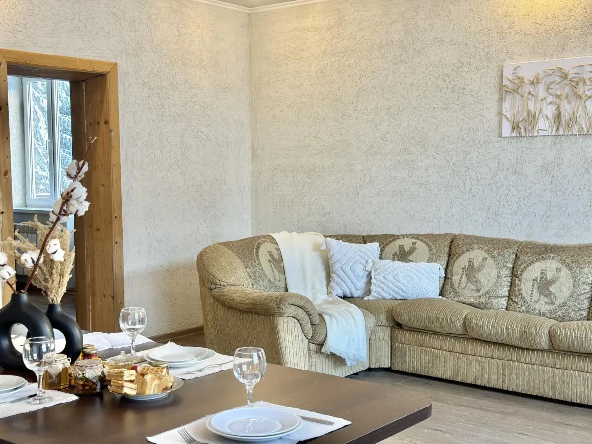 Артхаус Домбай