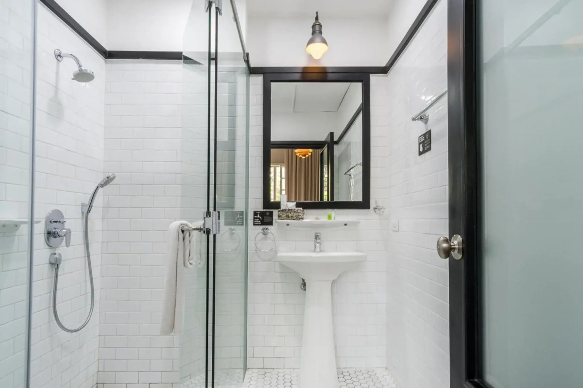 The Henry Hotel Manila