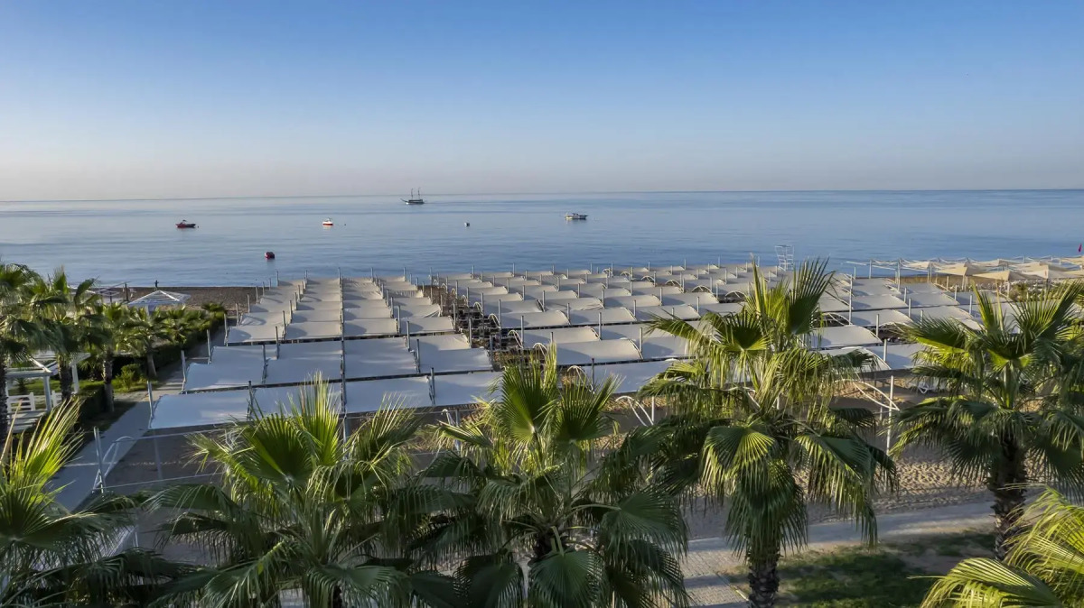 J'adore Deluxe Hotel & Spa