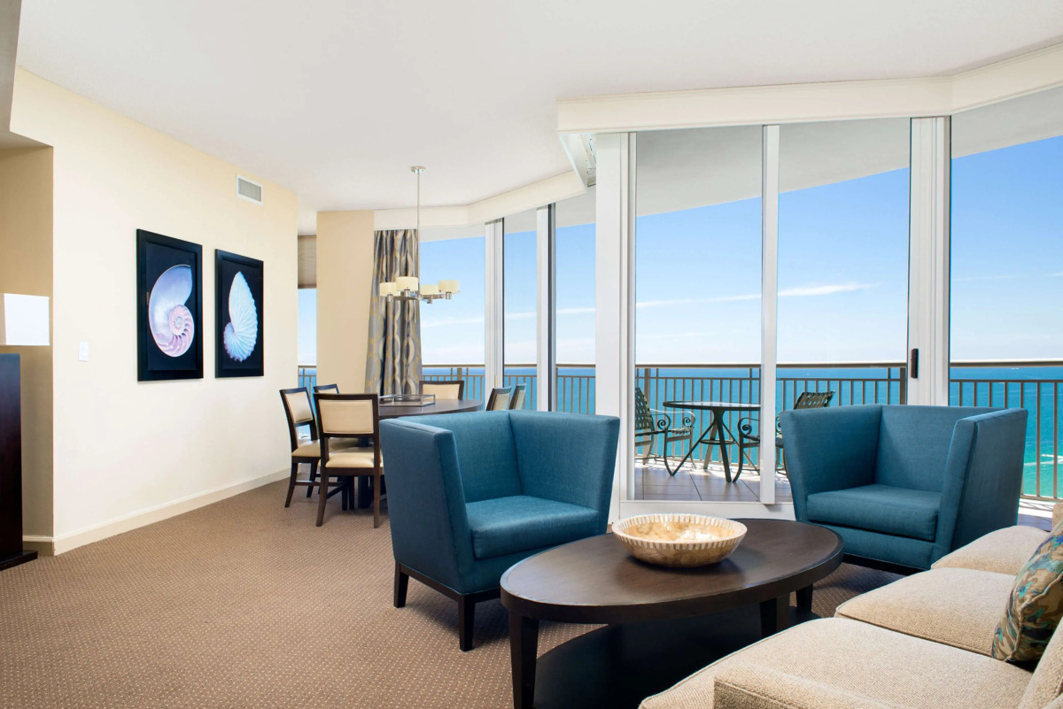 DoubleTree Resort & Spa by Hilton Ocean Point-N. Miami Beach