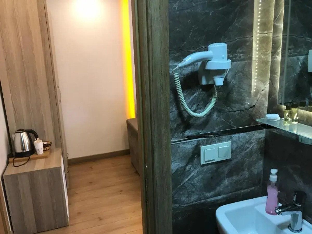 Harbour Suites Old City