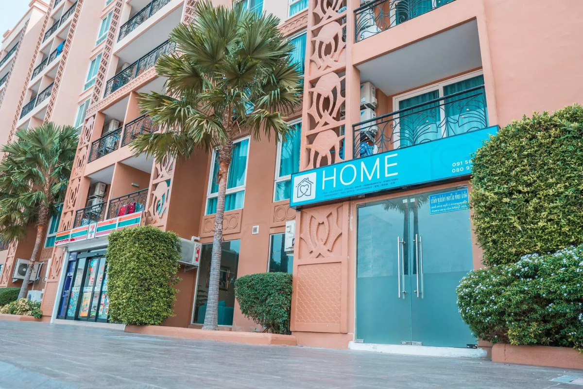 Atlantis Condo and Water Park Pattaya by the Sea