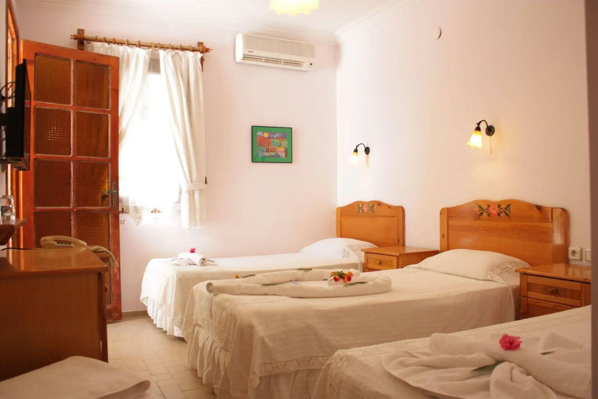 Toloman Hotel Bitez Beach