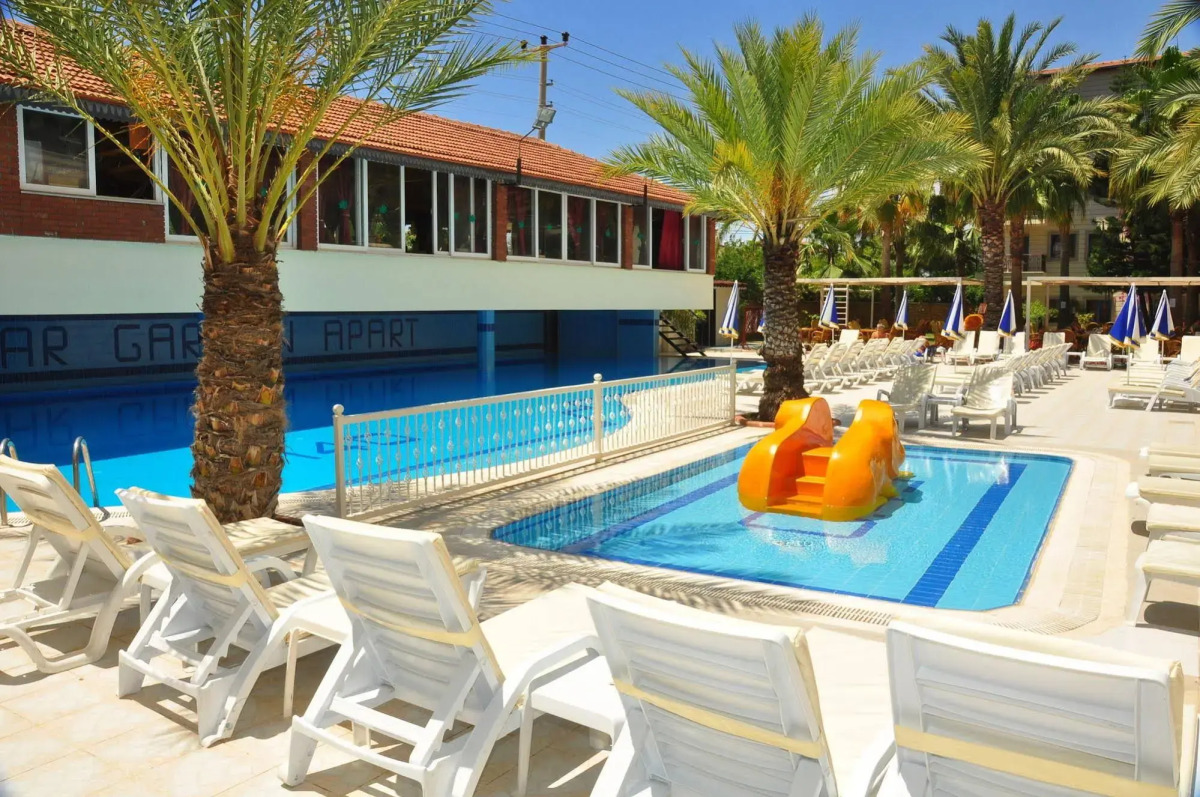 Cinar Family Suite Hotel