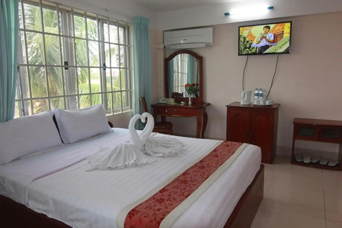 Siem Reap Riverside Hotel