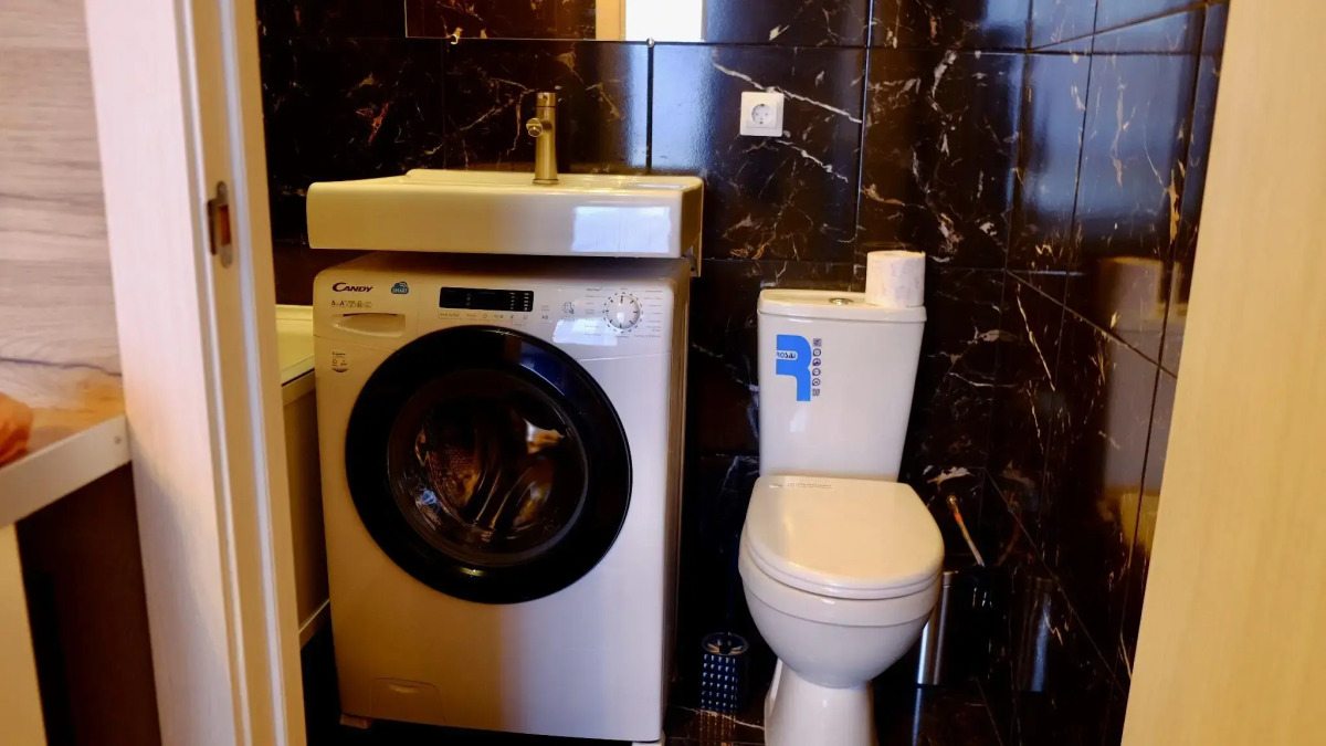 Светло и чисто