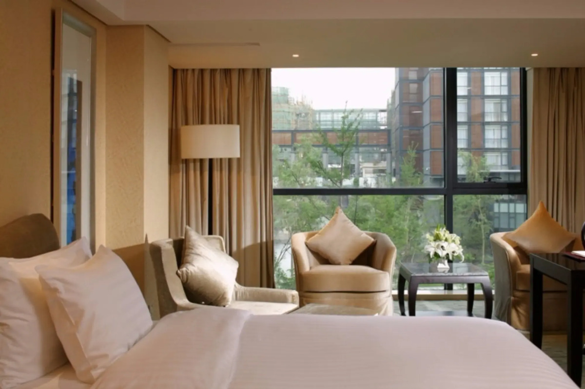 The Lake View Hotel Beijing