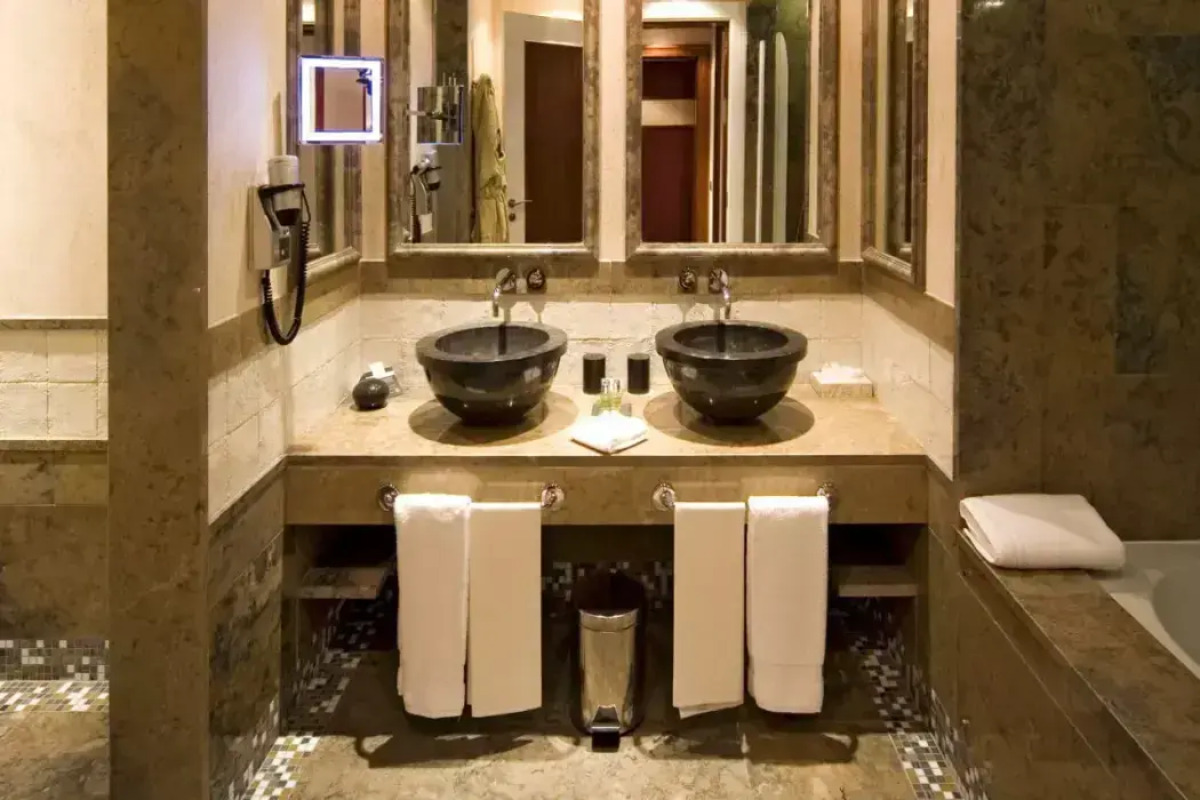 Grande Real Villa Italia