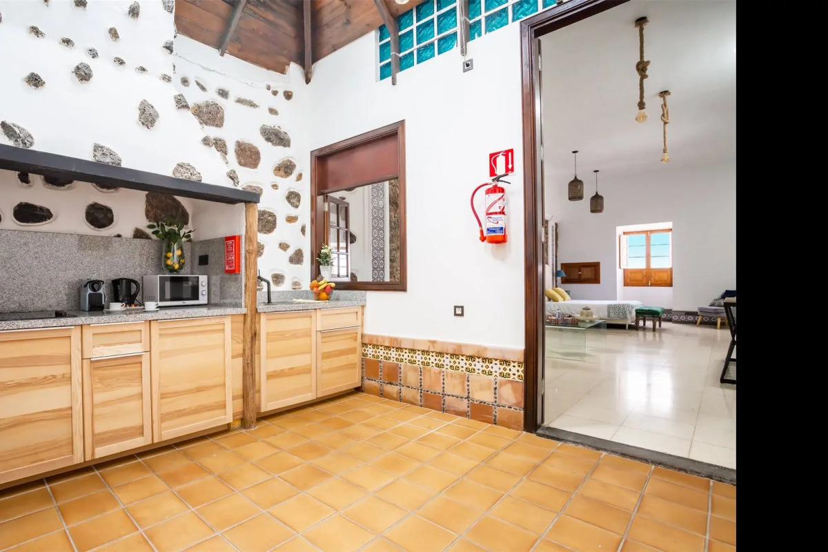 Aparta-Suite El Charco