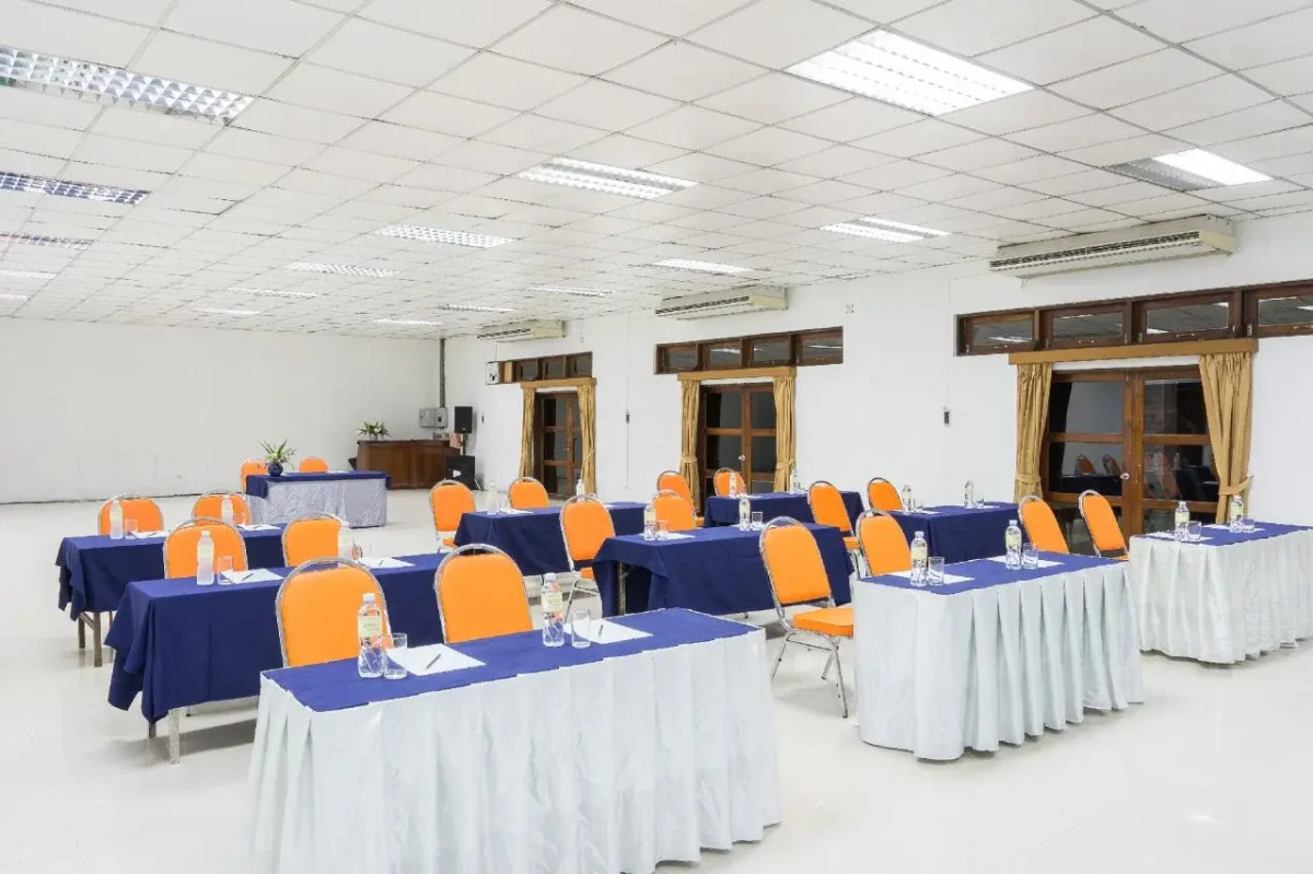 Home Phutoey River Kwai Hotspring & Nature Resort