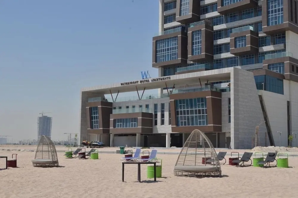 Waterfront Hotel Apartments