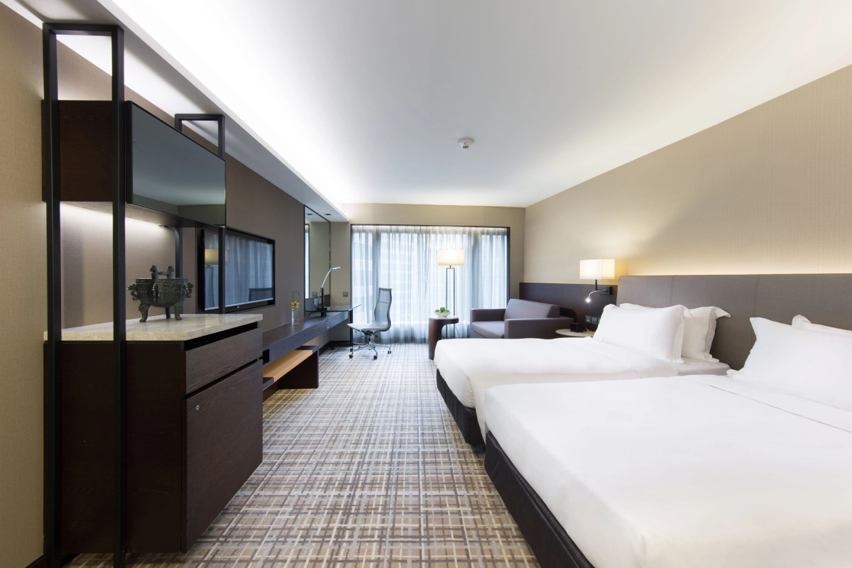 New World Millennium Hong Kong Hotel