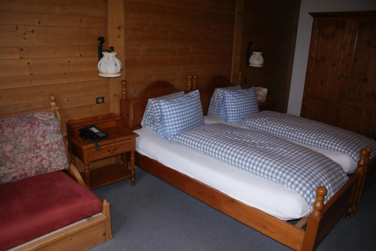 Hotel Bären - The Bear Inn