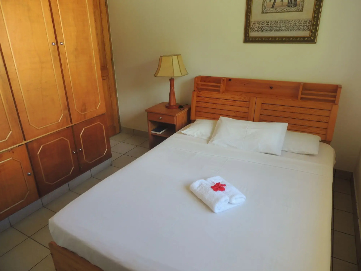 Reef Holiday Apartments