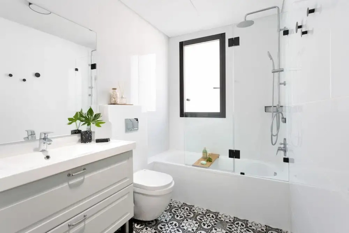 Mr. Ben Yehuda - By TLV2GO