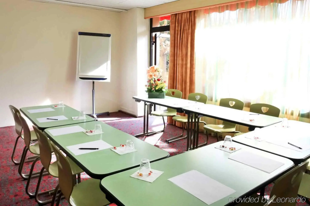 ibis Avignon Centre Pont de l'Europe