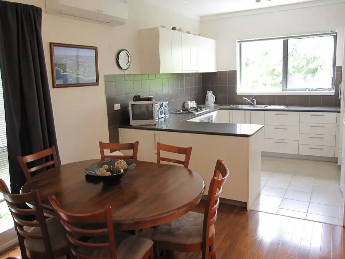 3, 2-4 Warley by the Sea