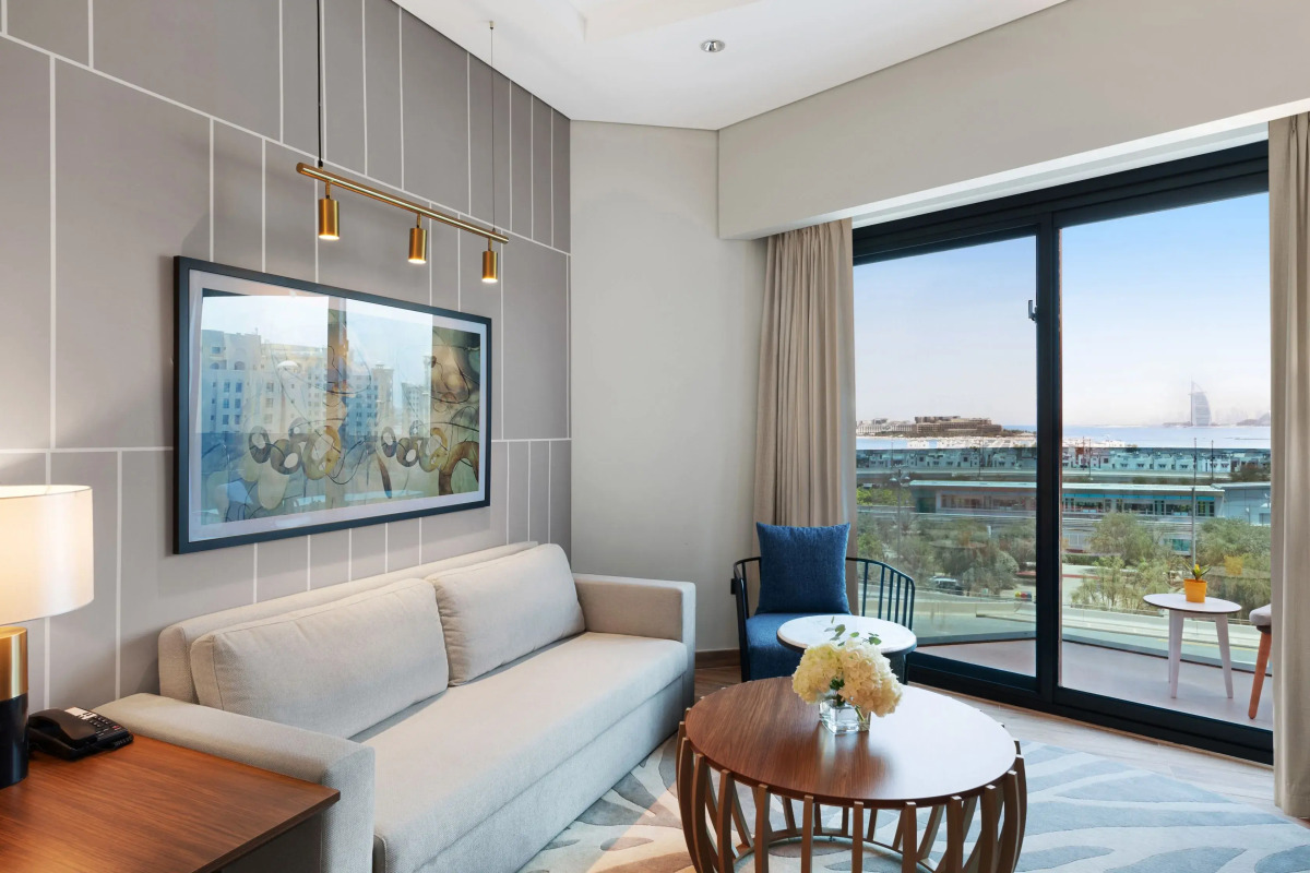 Adagio Premium The Palm