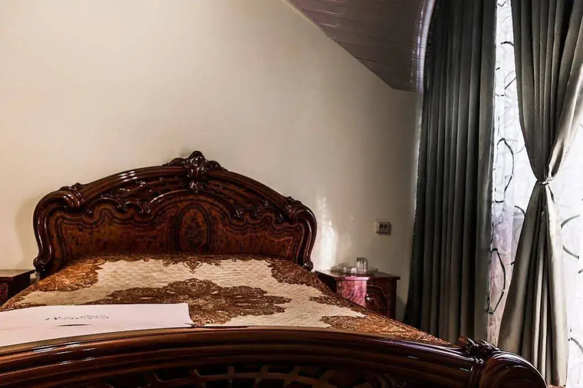 Paradise на Ленина