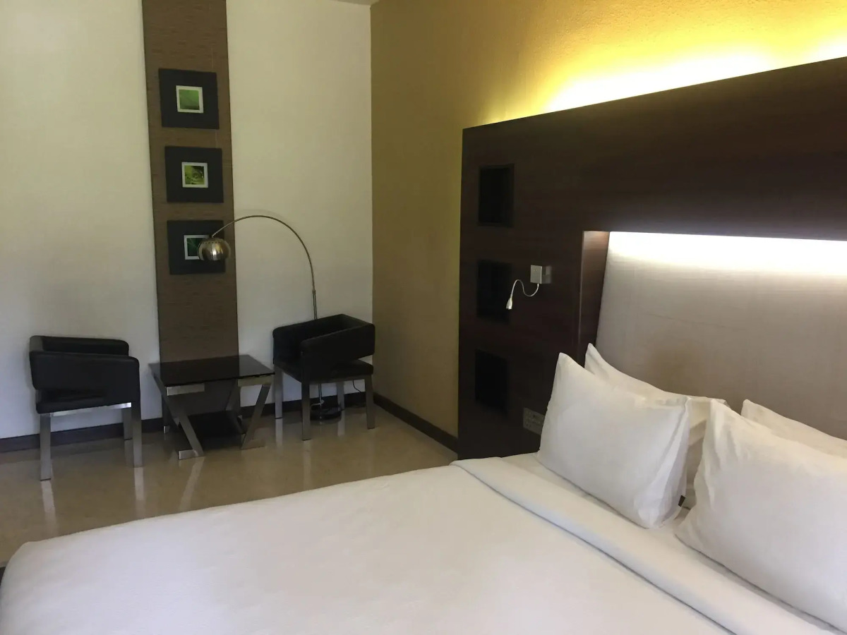 Flora Airport Hotel and Convention Centre Kochi