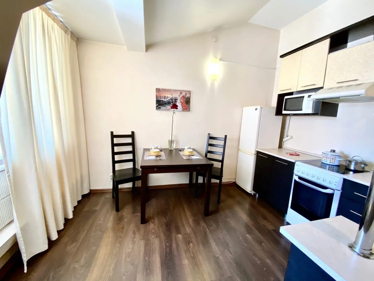 ЖивиТУТ на улице Максима Горького