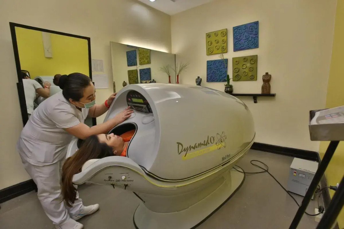 Crown Regency Hotel and Towers