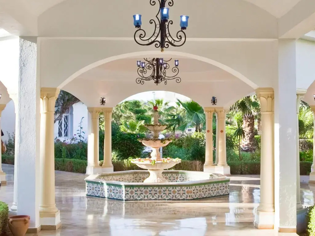 Отель Le Zenith