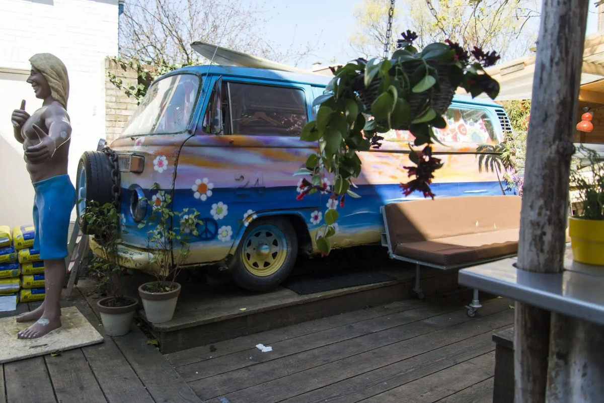 Jorplace Beach Hostel