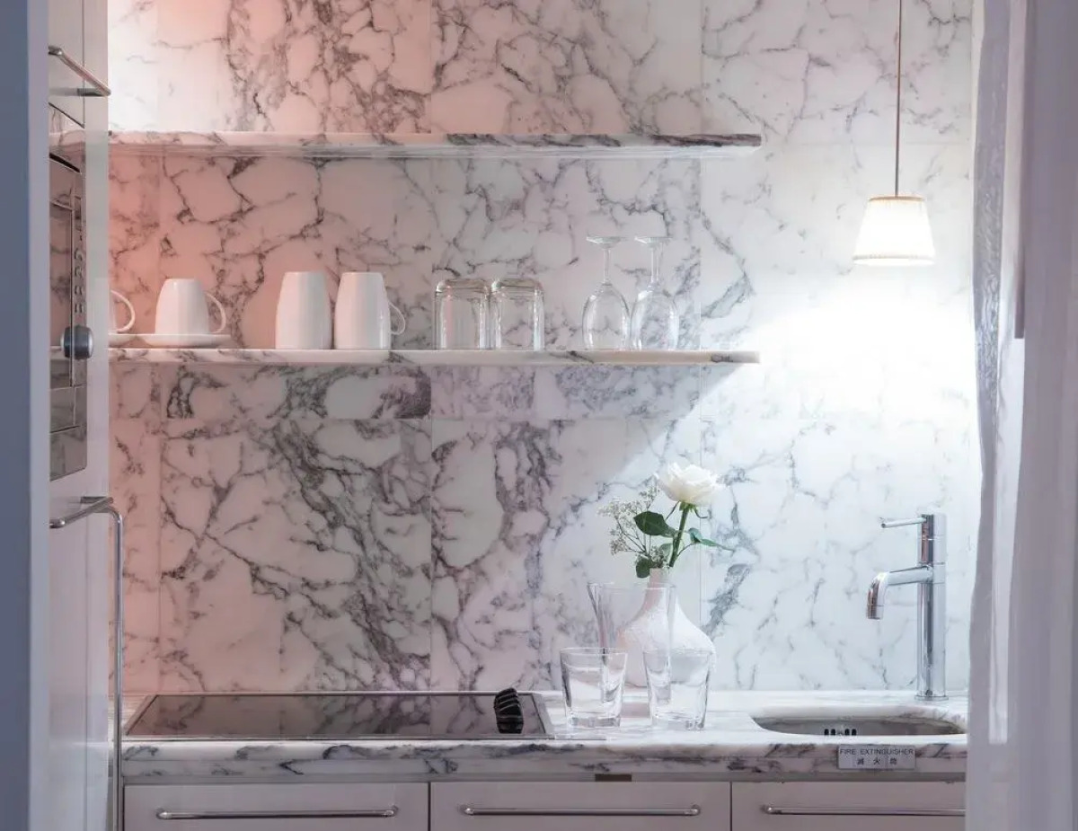 J Plus Boutique Hotel