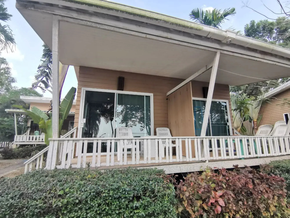 Villa Cha-Cha Krabi Beachfront Resort