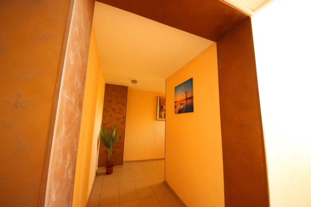 Menada Amadeusz 1 Apartments