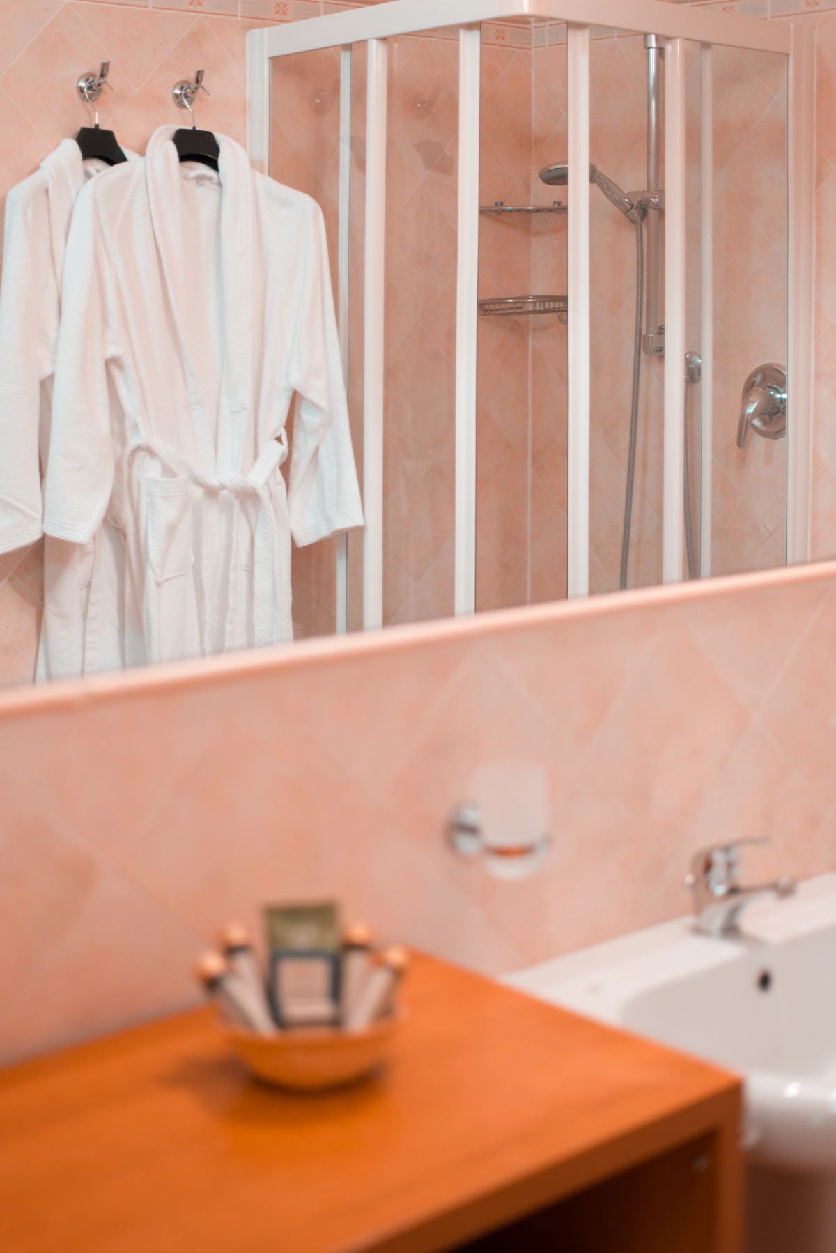 Отель Loano 2 Village