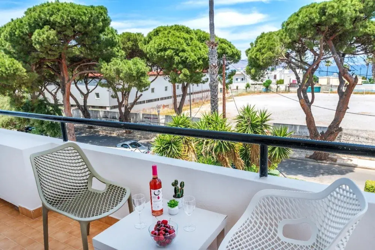 Jonathan City Apartments