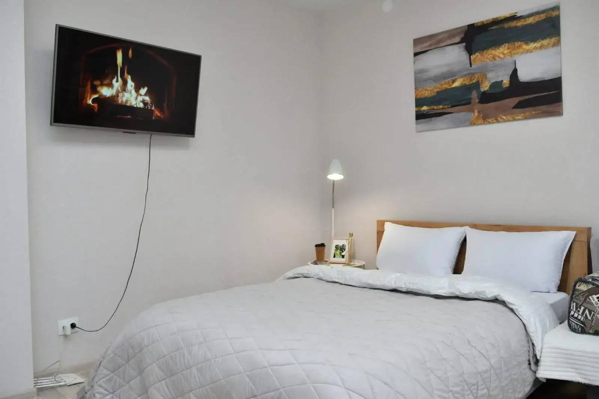 Суточно на улице Взлётная