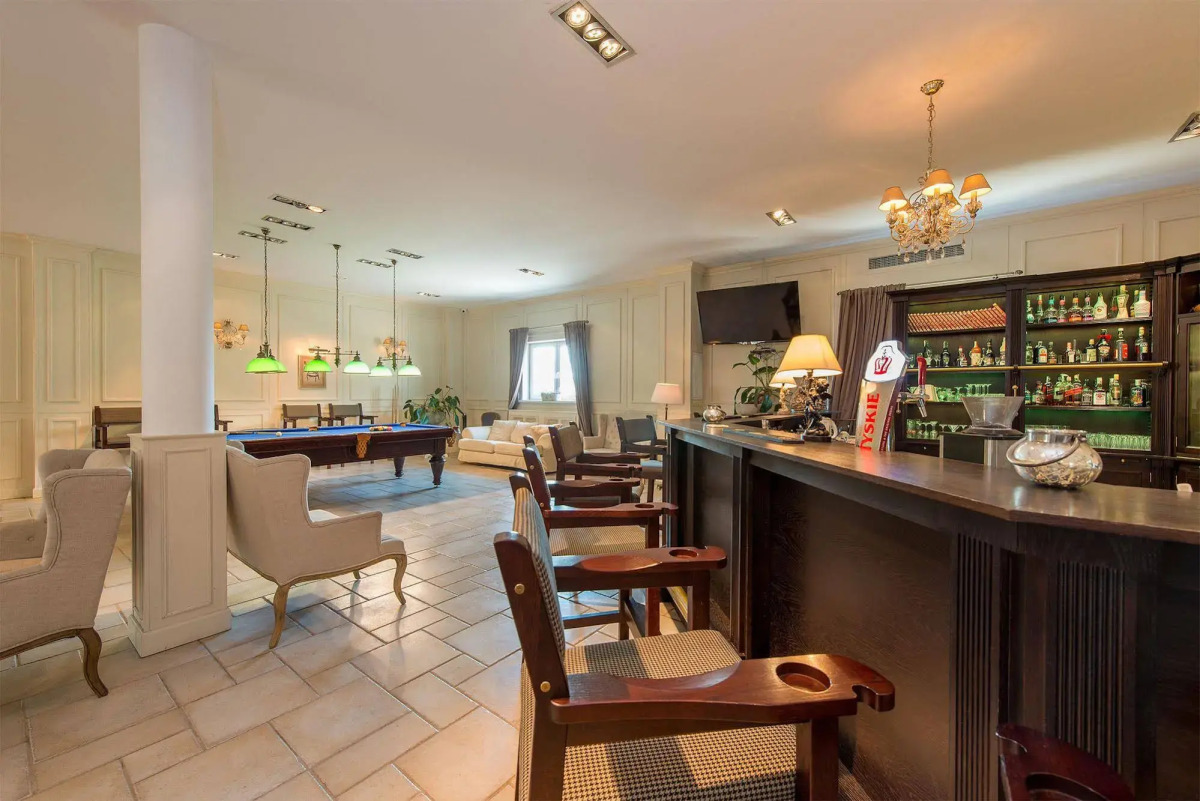 Riviera Resort Modlin Airport