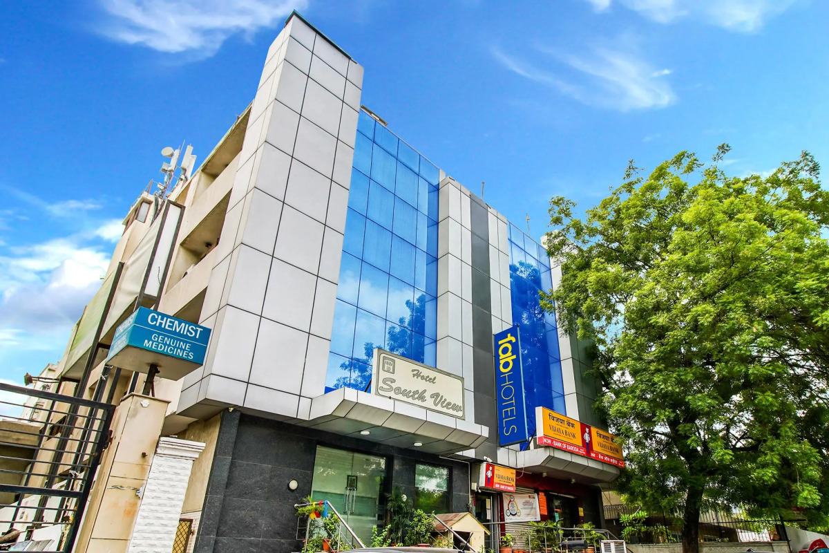 FabHotel South View
