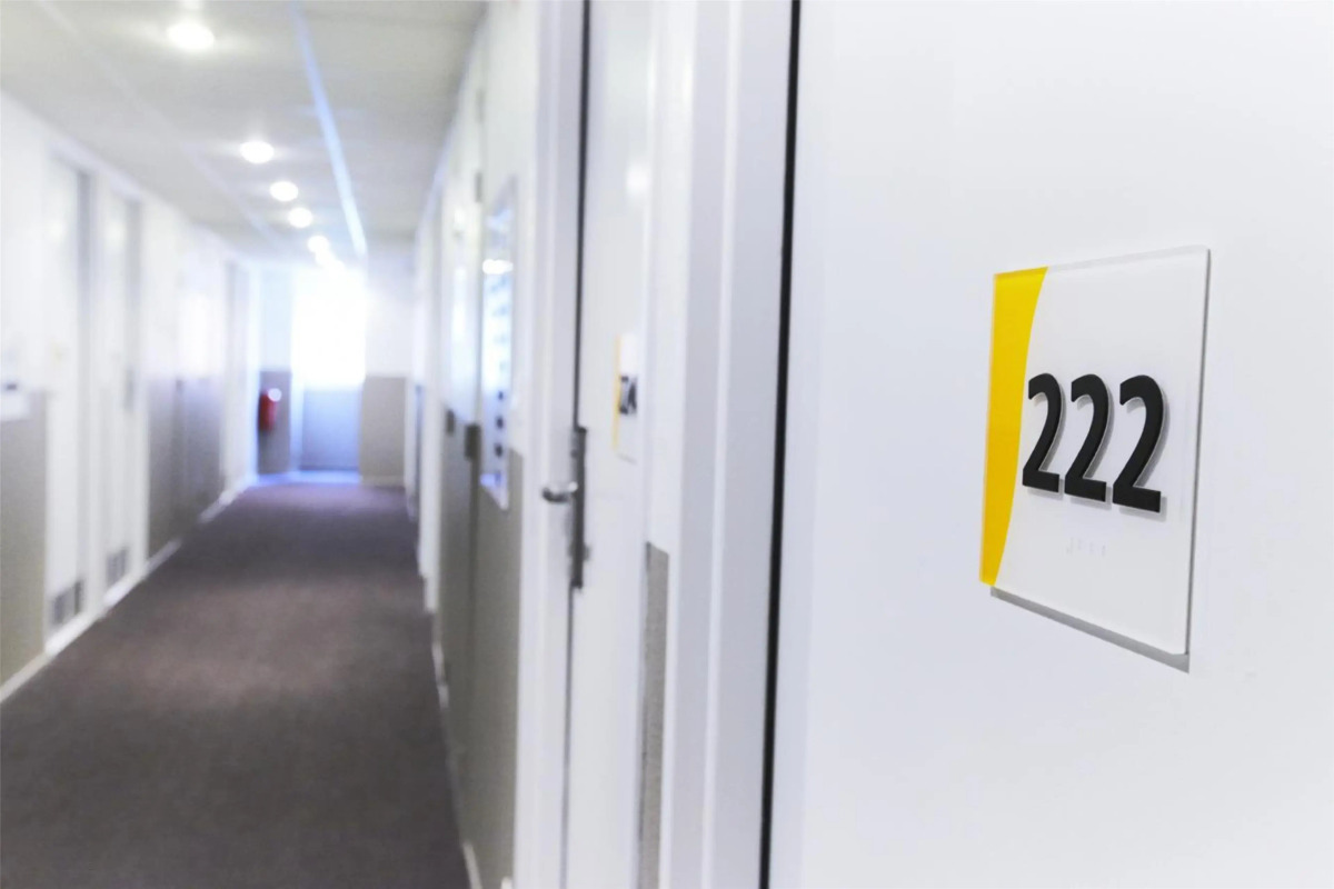 Premiere Classe Paris Ouest - Pont De Suresnes