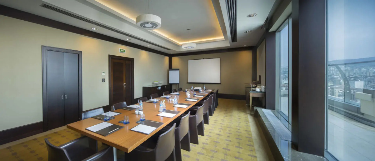 Titanic Business Kartal