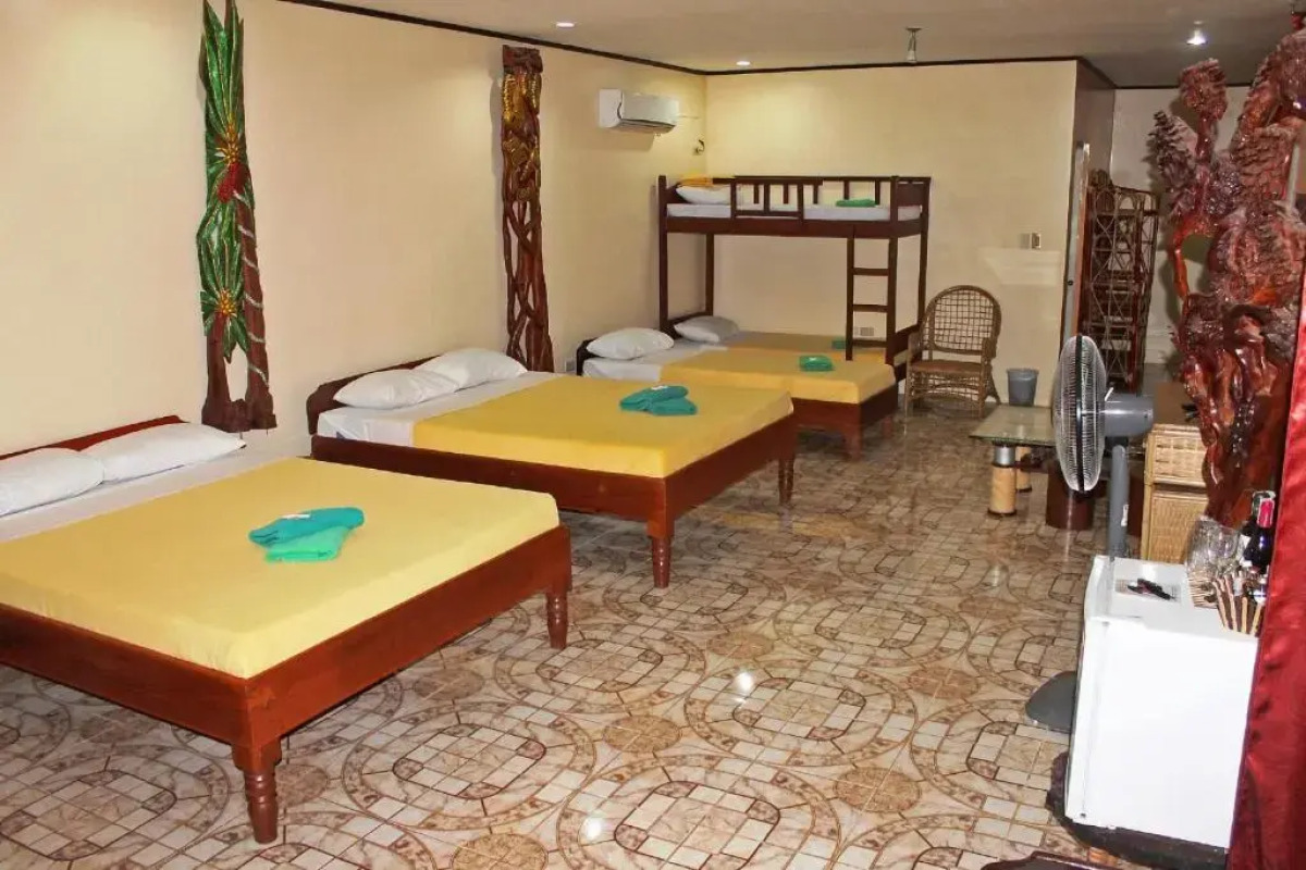 Deep Forest Garden Hotel