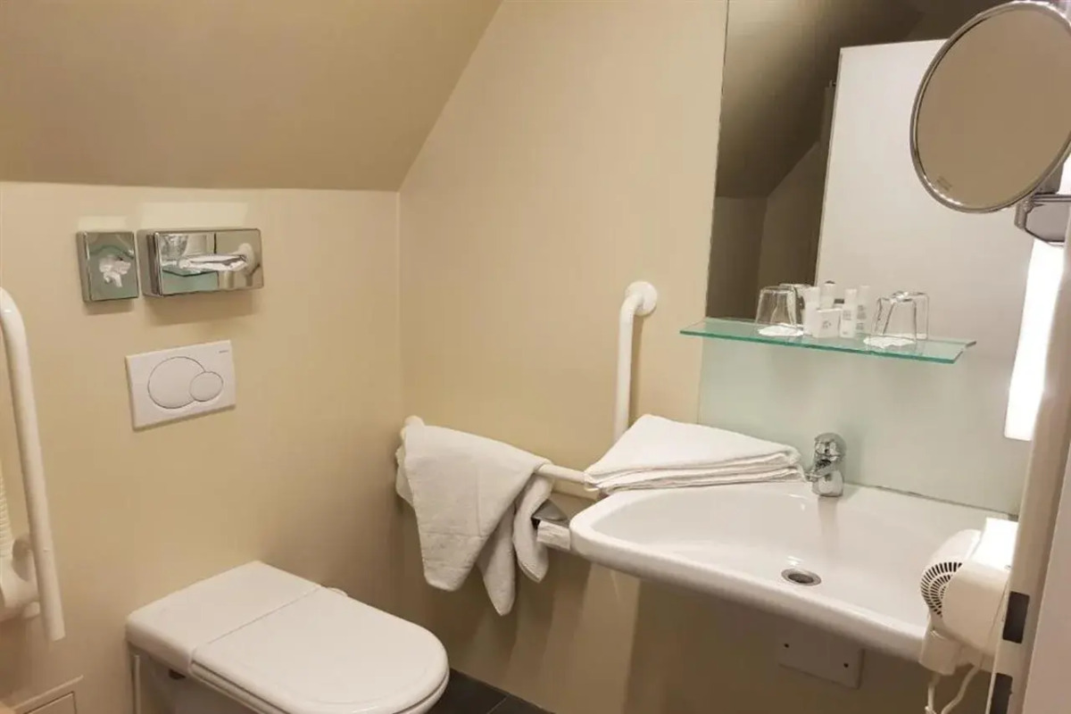 Hotel Schloss Weikersdorf