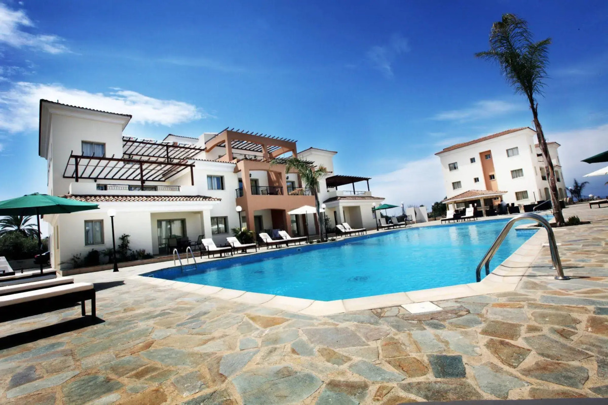 Oracle Exclusive Resort