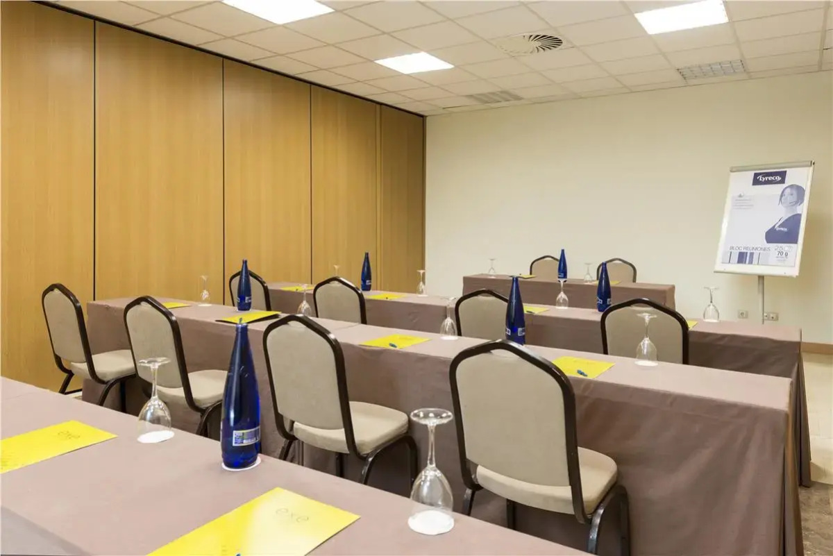 Exe Gran Hotel Almenar