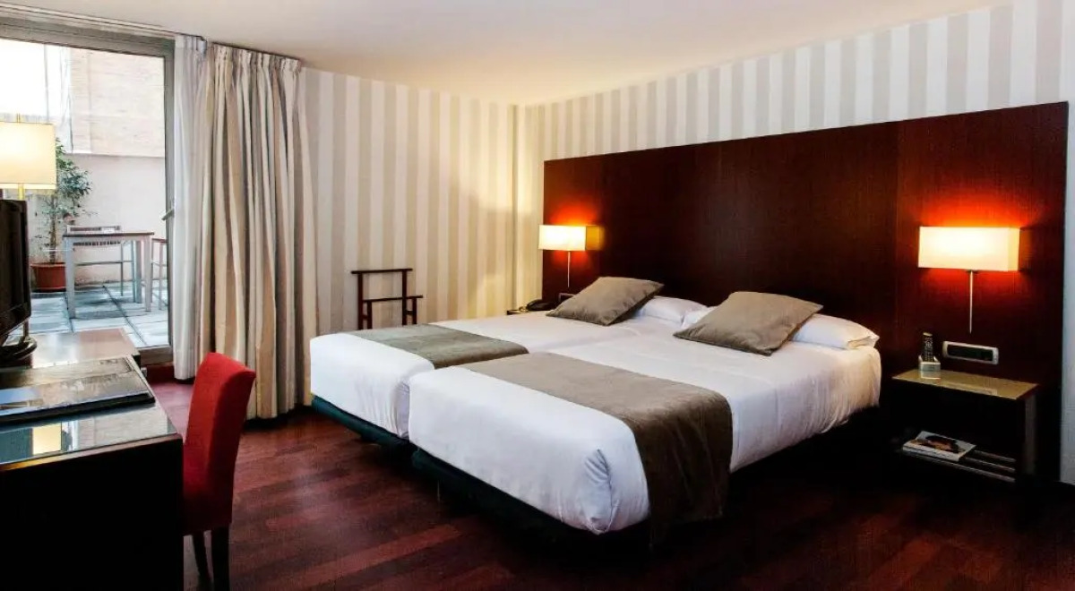 Отель Zenit Barcelona